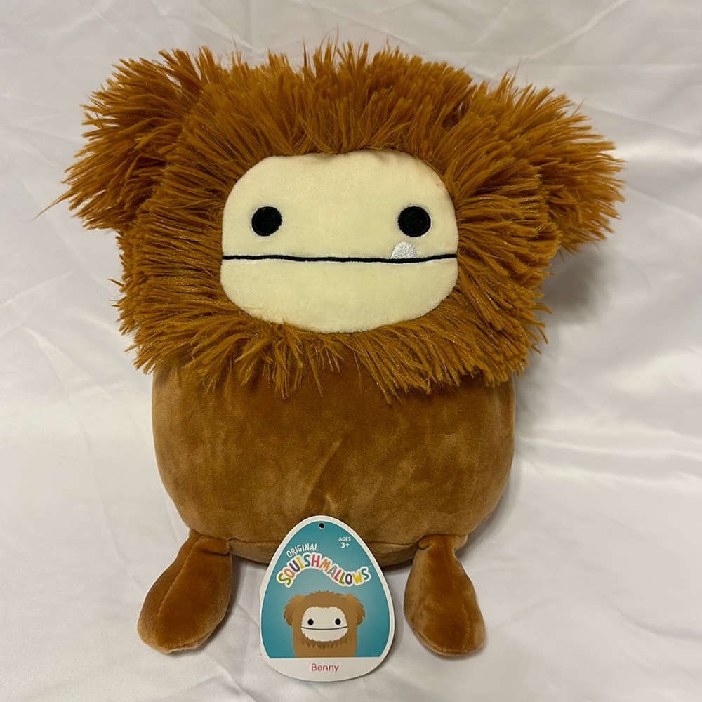 8” Benny Bigfoot Squishmallow